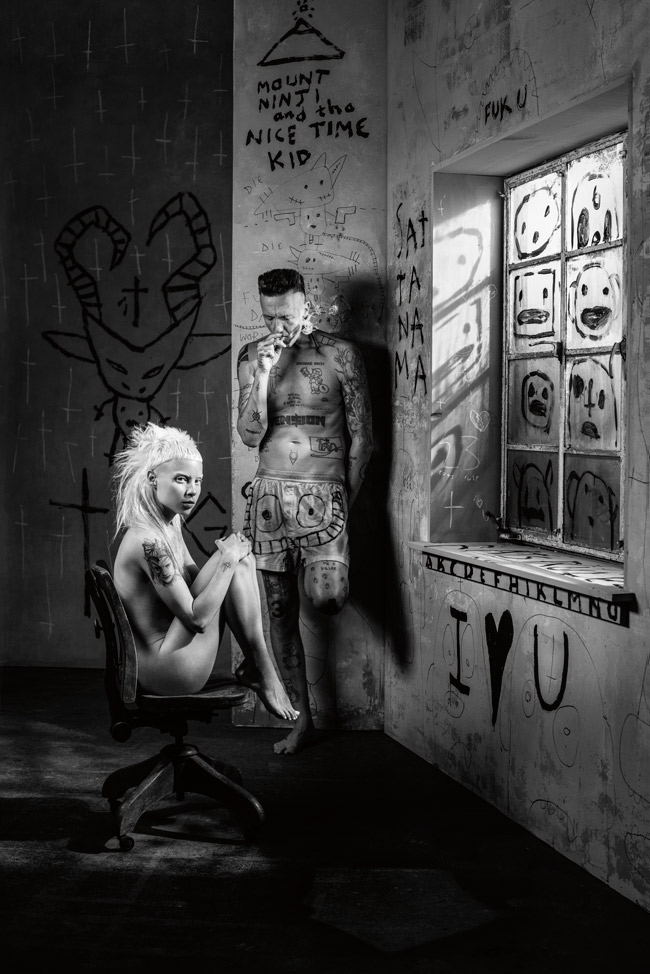 DEDICATE-DIGITAL_AMANDA_DEMME_DIEANTWOORD-HI-RES